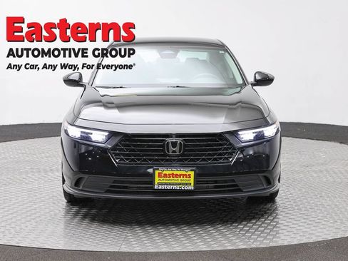 Used 2025 Honda Accord LX image 2