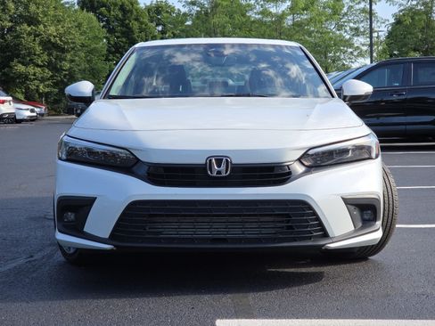 Certified 2024 Honda Civic Touring image 19