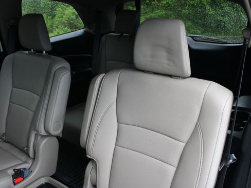 Used 2020 Honda Pilot Elite image 17