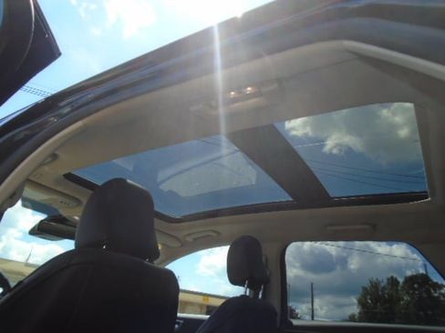 Used 2024 Ford Edge SEL w/ Convenience Package AWD/4WD image 4
