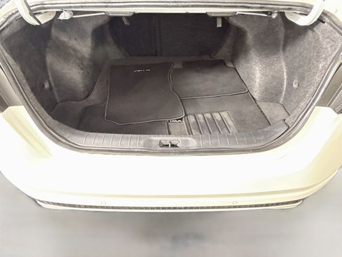 Used 2024 Nissan Altima 2.5 SL FWD image 35