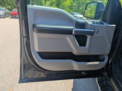 Used 2020 Ford F150 XLT w/ XTR Package AWD/4WD image 18