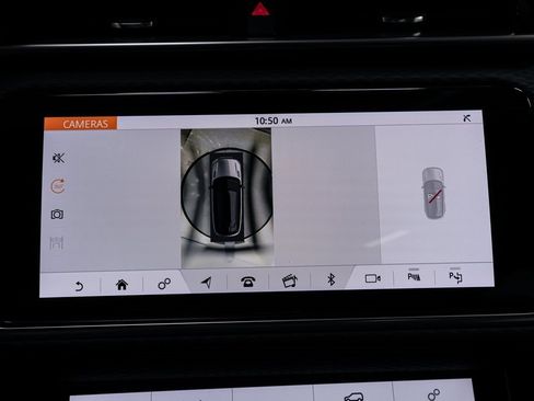 Used 2019 Land Rover Range Rover Velar R-Dynamic SE image 20