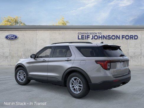 New 2026 Ford Explorer Active RWD image 4