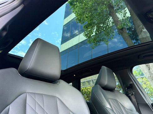 Certified 2025 BMW X3 xDrive30i w/ Premium Package image 21