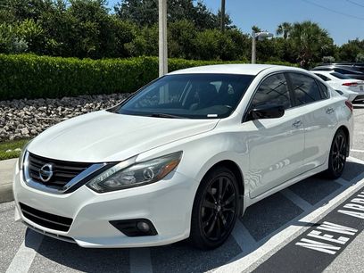 Used 2017 Nissan Altima 2.5 SR w/ Midnight Edition Package
