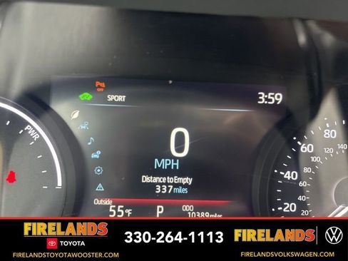 Used 2025 Toyota Sienna XLE image 23