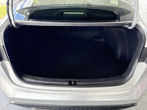 Used 2022 Toyota Corolla SE FWD image 29