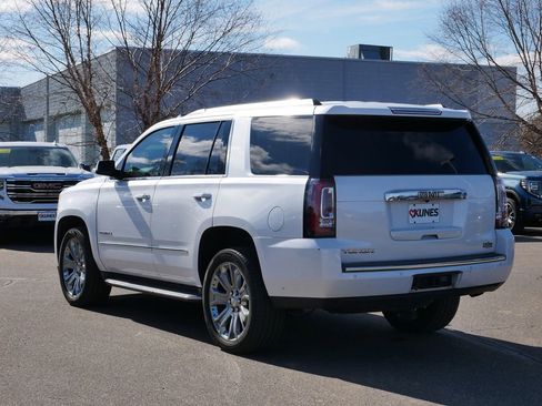 Used 2017 GMC Yukon Denali w/ Open Road Package AWD/4WD image 8