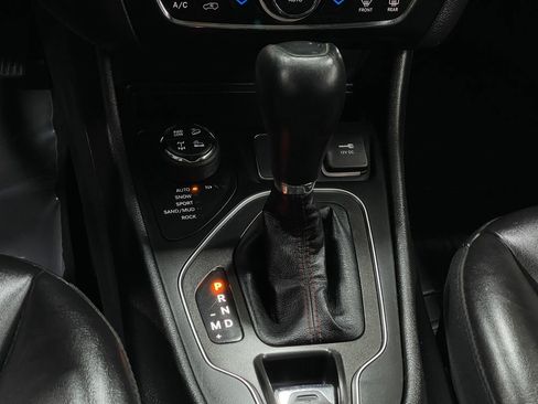 Used 2021 Jeep Cherokee Trailhawk w/ Trailer Tow Group image 29