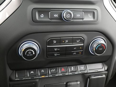 Used 2025 Chevrolet Silverado 1500 Custom w/ Turbomax Blackout Package RWD image 20