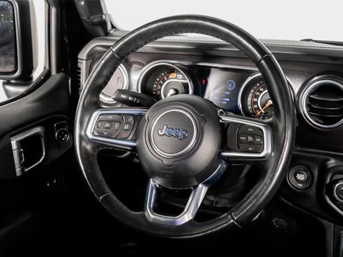 Used 2021 Jeep Wrangler Unlimited Sahara AWD/4WD image 54