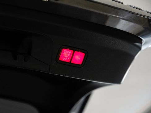 Used 2023 Mercedes-Benz GLE 53 AMG 4MATIC Coupe image 55