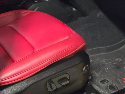 Used 2024 Jeep Wrangler Unlimited Rubicon 392 image 8