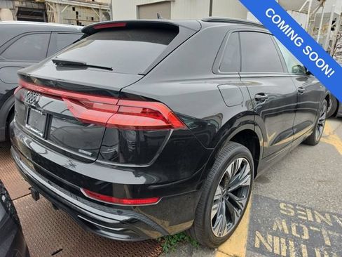 Used 2023 Audi Q8 Premium Plus w/ Premium Plus Package AWD/4WD image 3