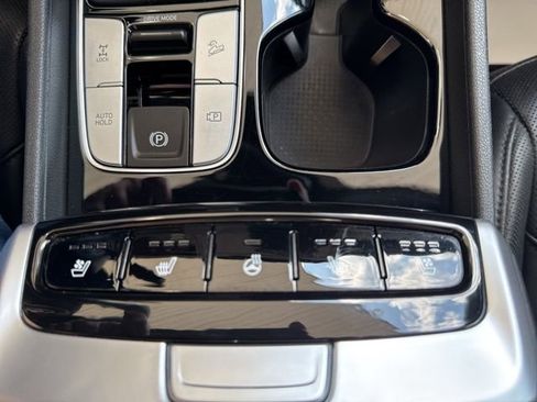 Used 2022 Hyundai Santa Cruz Limited image 22