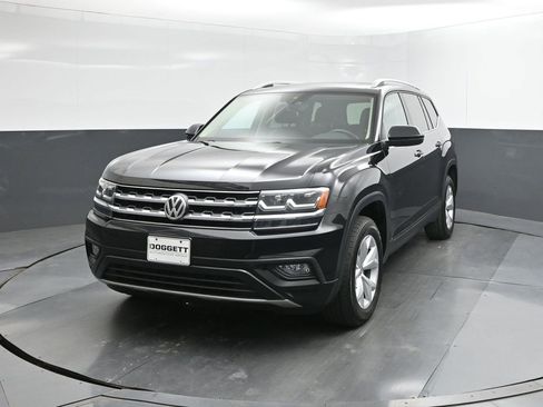 Used 2019 Volkswagen Atlas SE w/ Panoramic Sunroof Package image 30