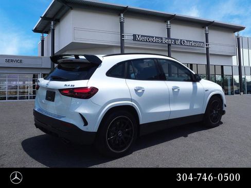 New 2025 Mercedes-Benz GLA 35 AMG 4MATIC image 3