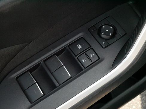 Certified 2022 Toyota RAV4 SE w/ Convenience Package AWD/4WD image 19