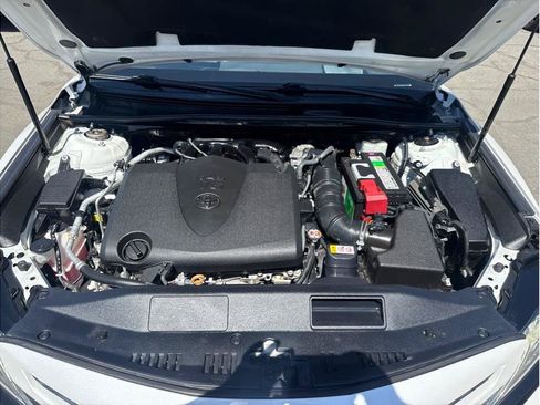 Used 2019 Toyota Camry XSE FWD image 24