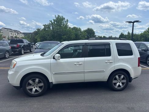 Used 2014 Honda Pilot Touring image 1