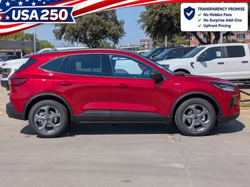 Used 2026 Ford Escape ST-Line w/ Tech Pack #1 FWD image 3