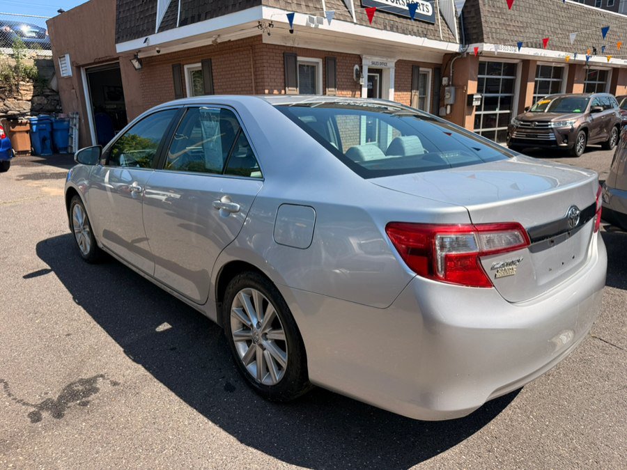 Used 2013 Toyota Camry XLE FWD image 8