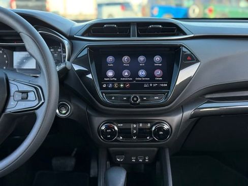 Used 2022 Chevrolet TrailBlazer LT w/ Convenience Package image 17