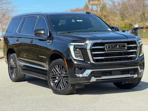 New 2026 GMC Yukon Elevation w/ LPO, Floor Liner Package image 2