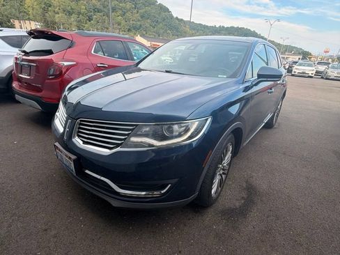 Used 2017 Lincoln MKX Reserve w/ Lincoln MKX Climate Package AWD/4WD image 2