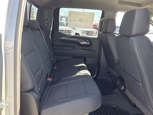 New 2026 GMC Sierra 1500 SLE w/ X31 Off-Road Package image 13