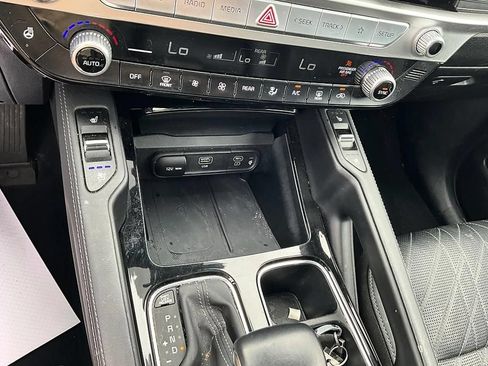 Used 2023 Kia Telluride EX X-Line AWD/4WD image 22