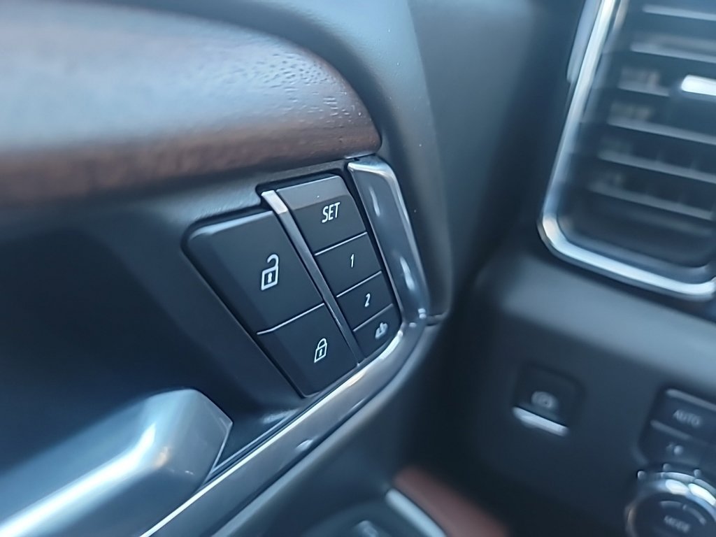 Used 2025 GMC Sierra 1500 Denali Ultimate AWD/4WD image 16