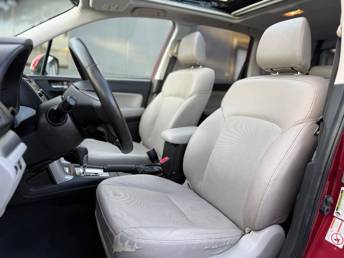 Used 2014 Subaru Forester 2.5i Limited AWD/4WD image 11