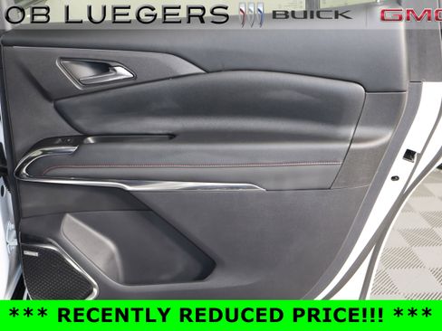 Certified 2024 Chevrolet Traverse RS image 14