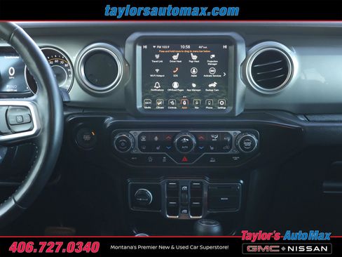 Used 2021 Jeep Wrangler Unlimited Sahara w/ Uconnect 4C Nav & Sound Group image 10