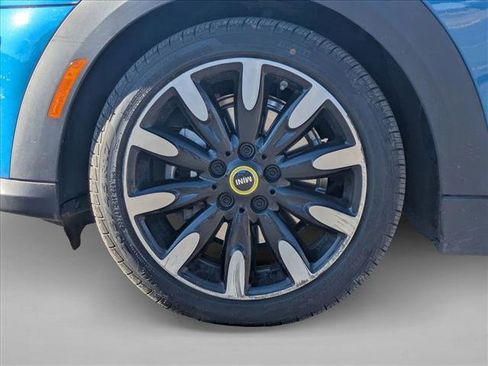 Used 2023 MINI Cooper SE image 9
