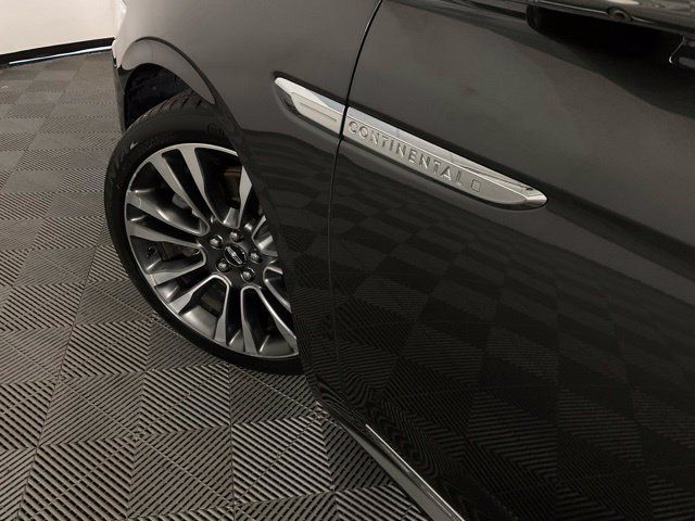 Used 2017 Lincoln Continental Reserve w/ Luxury Package AWD/4WD image 44