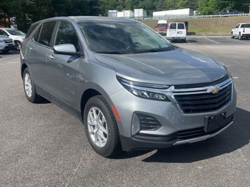 Used 2024 Chevrolet Equinox LT AWD/4WD image 1
