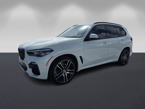 Used 2021 BMW X5 sDrive40i w/ M Sport Package image 8