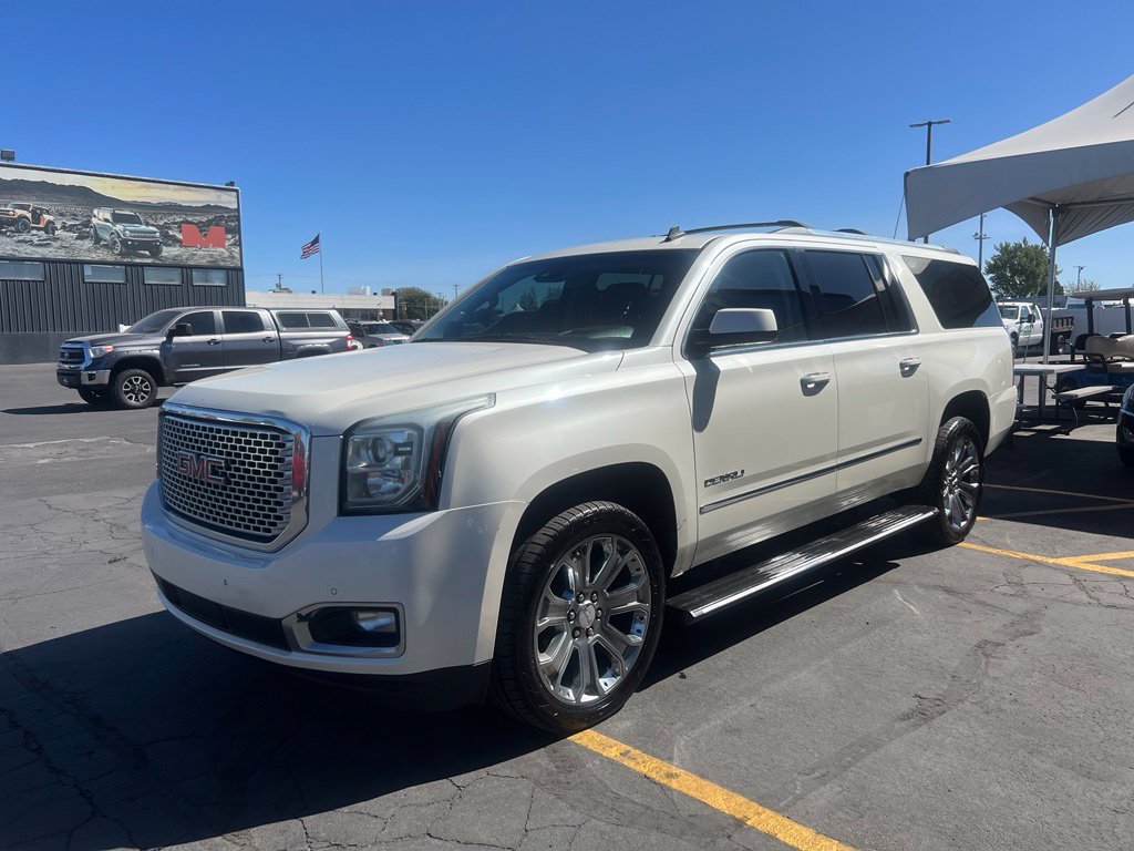 Used 2015 GMC Yukon XL Denali AWD/4WD image 8