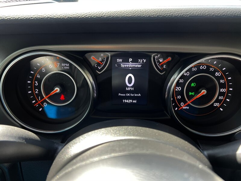 Used 2023 Jeep Gladiator Sport AWD/4WD image 34