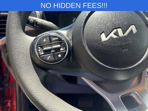 Used 2024 Kia Soul LX w/ Option Group 015 FWD image 27