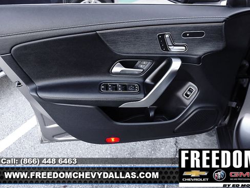 Used 2023 Mercedes-Benz CLA 250 4MATIC w/ Premium Package image 34