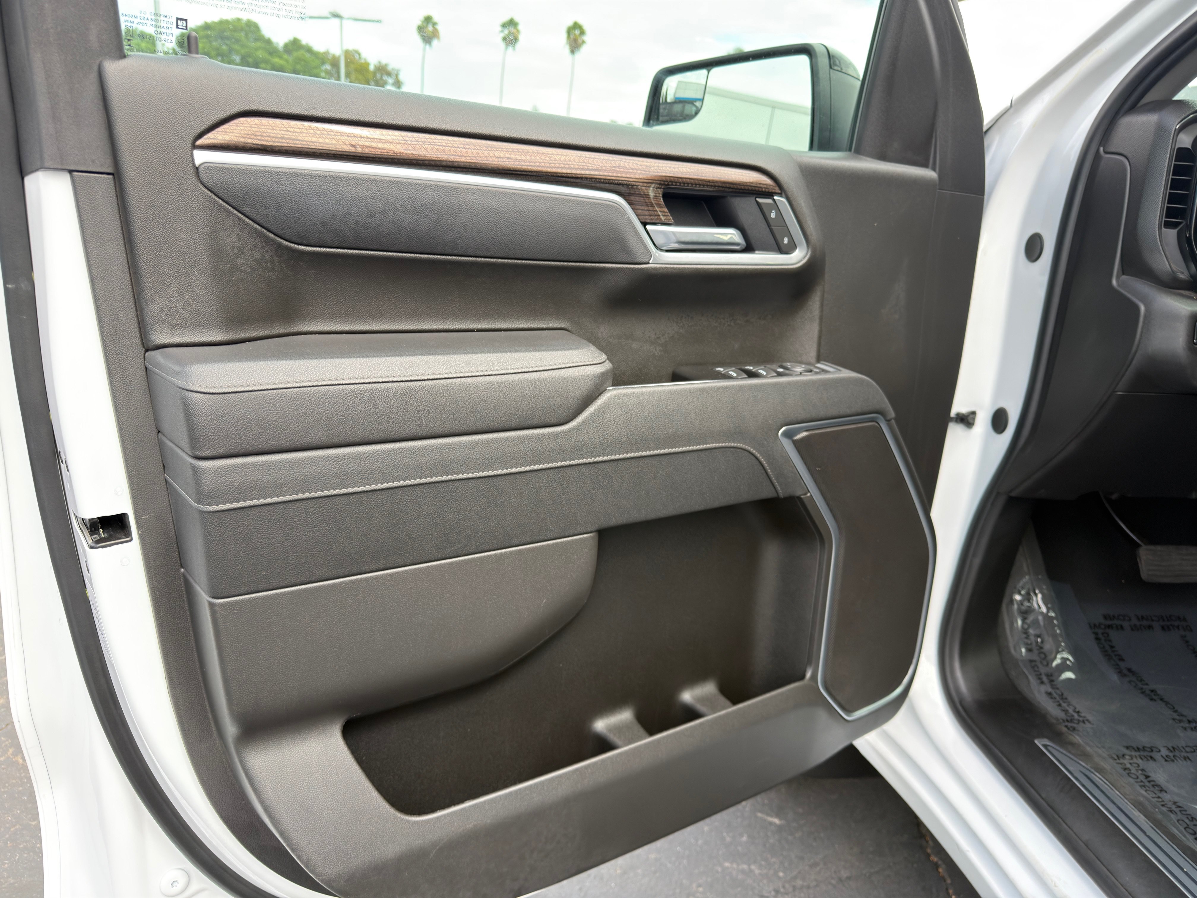 Used 2026 Chevrolet Silverado 1500 RST AWD/4WD image 26