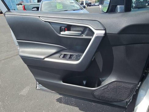 Certified 2025 Toyota RAV4 XLE AWD/4WD image 23