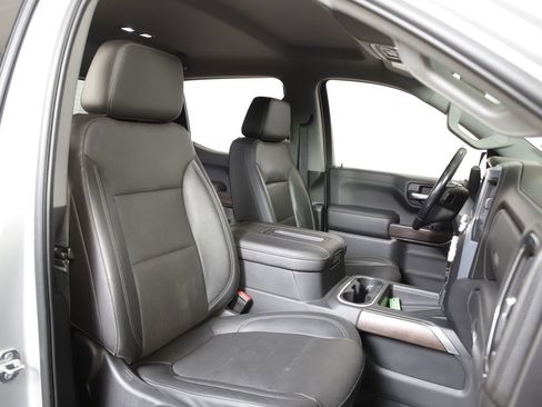 Used 2019 GMC Sierra 1500 SLT w/ SLT Premium Plus Package AWD/4WD image 9