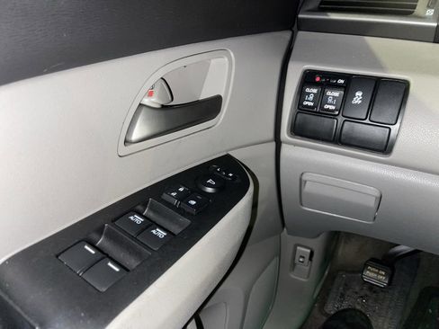 Used 2012 Honda Odyssey EX image 14