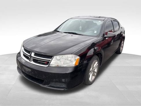Used 2012 Dodge Avenger SE FWD image 4