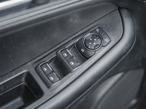 Certified 2022 Ford Edge SE w/ Black Appearance Package image 39